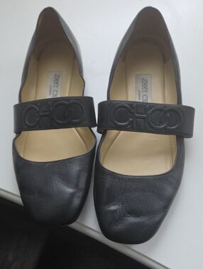 37 Jimmy Choo Black Leather Embossed Strap Mary Jane Flats